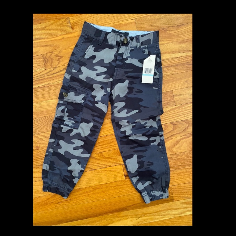 Tommy Hilfiger cargo jogger pants - Blue Camo size 5